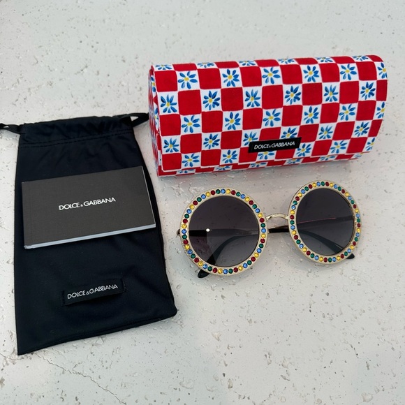 DOLCE & GABBANA ROUND SUNGLASSES - Picture 4 of 16